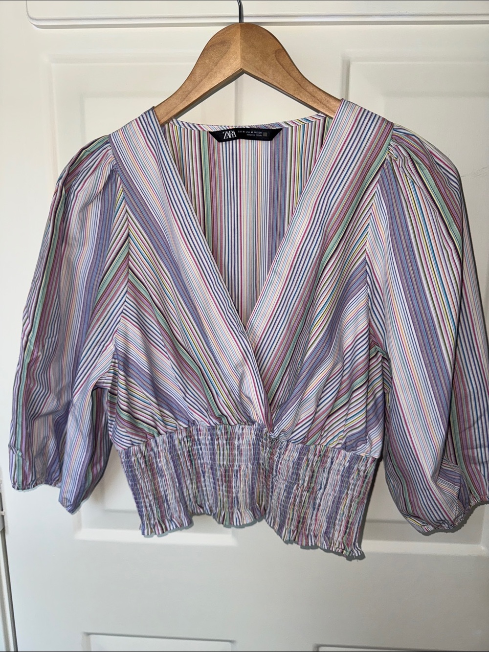 ZARA Multicolor Striped V‑Neck Smocked Waist Blouse with Puff Sleeves Size M